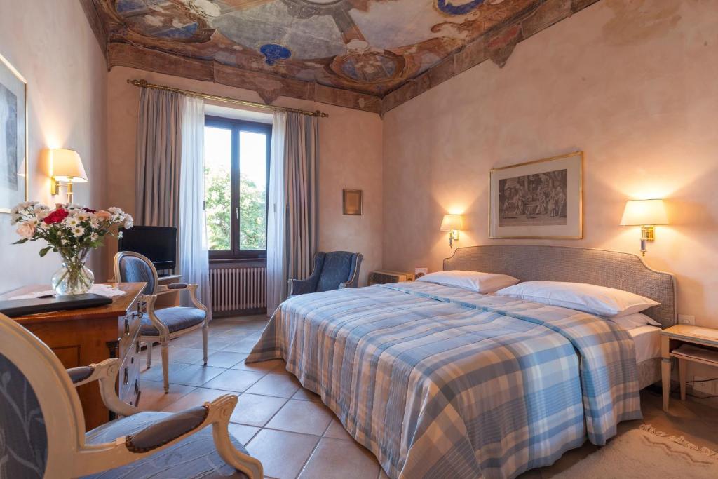 Romantik Hotel Castello Seeschloss أسكونا الغرفة الصورة